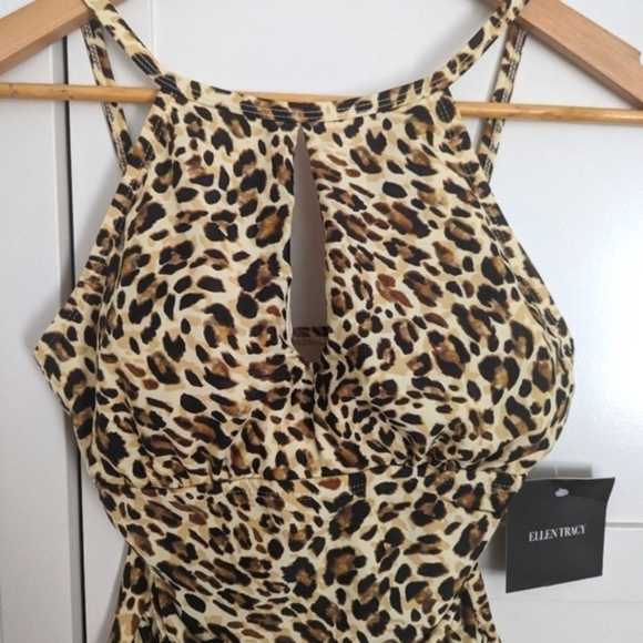 Ellen Tracy Leopard Print One Piece Swimsuit - Picture 3 of 4
